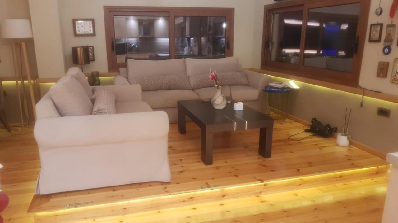 Vila Thailanda In Katakolo Pírgos Buitenkant foto