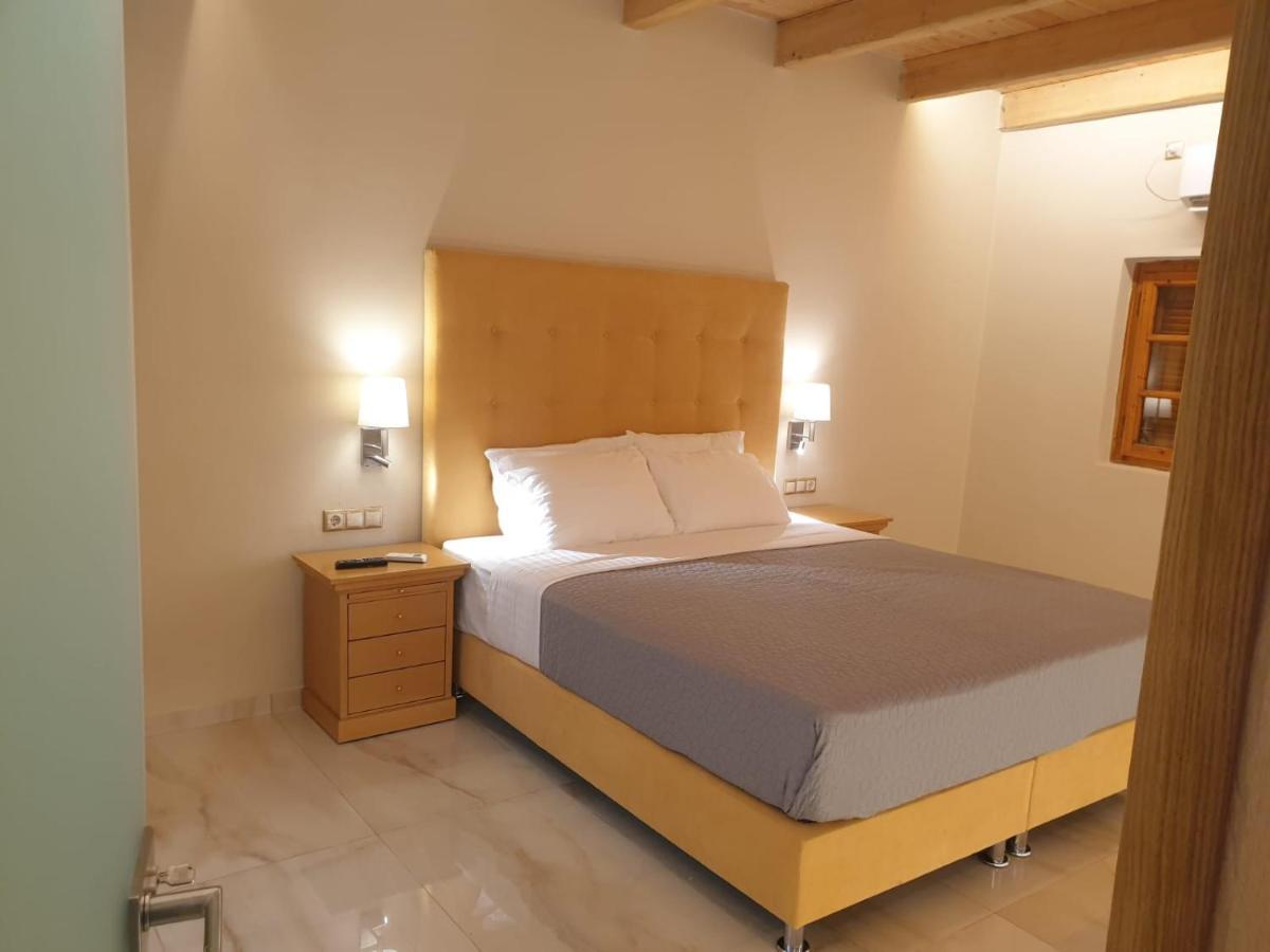 Vila Thailanda In Katakolo Pírgos Buitenkant foto